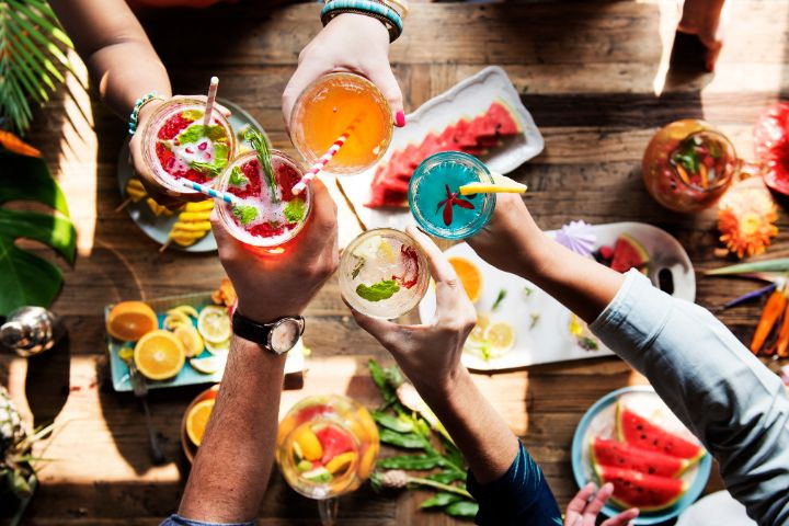 LES SOIRÉES COCKTAILS & TAPAS !