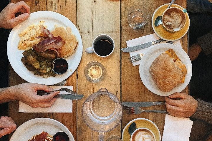 LE BON BRUNCH