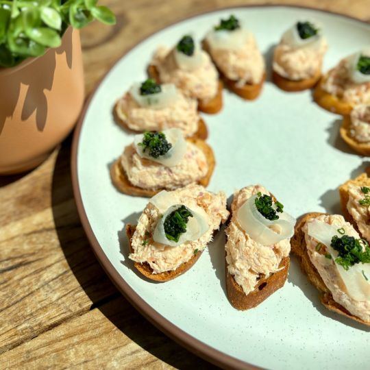 Fresh and smoked salmon rillette, Mujjol caviar, Korean-style marinated daikon |
